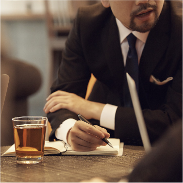 業(yè)務專員(yuán)渠道(dào)直銷服務模式